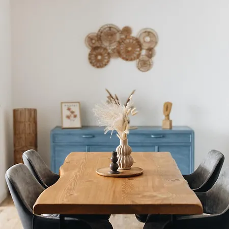 Maare Apartment *